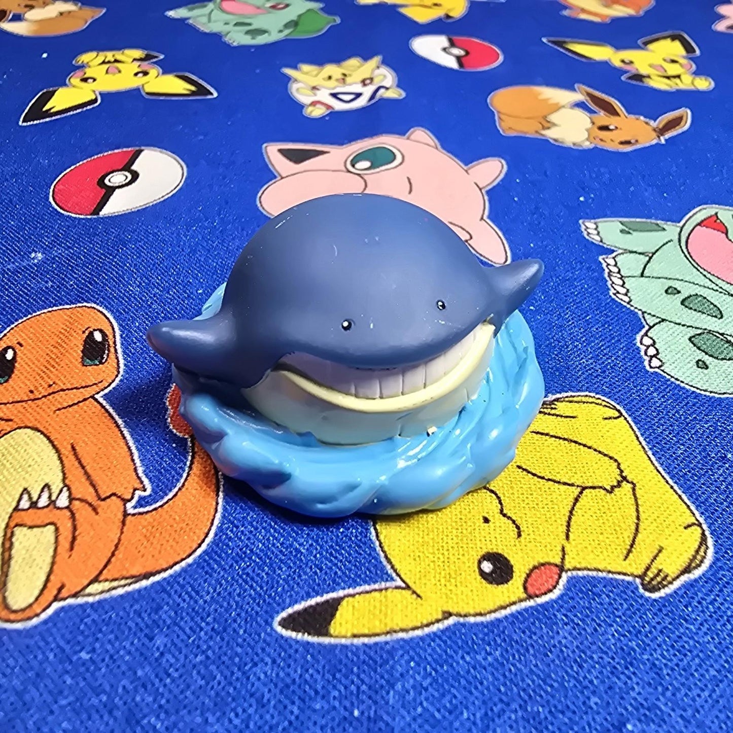 Pokemon Wailmer Figure Finger Puppet 2010 Nintendo Bandai PVC Japan USA Seller
