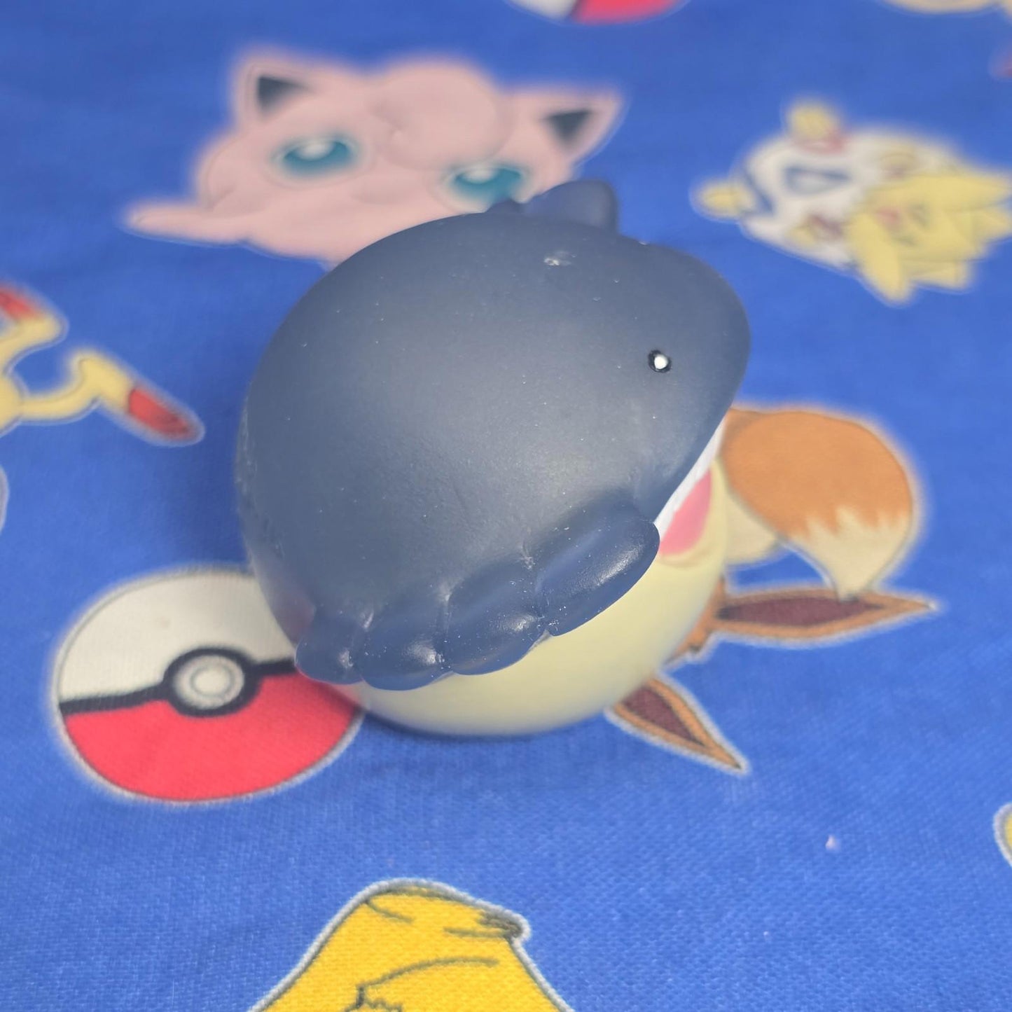 Pokemon Wailmer Clear Figure Finger Puppet 2002 Nintendo Bandai PVC Japan USA