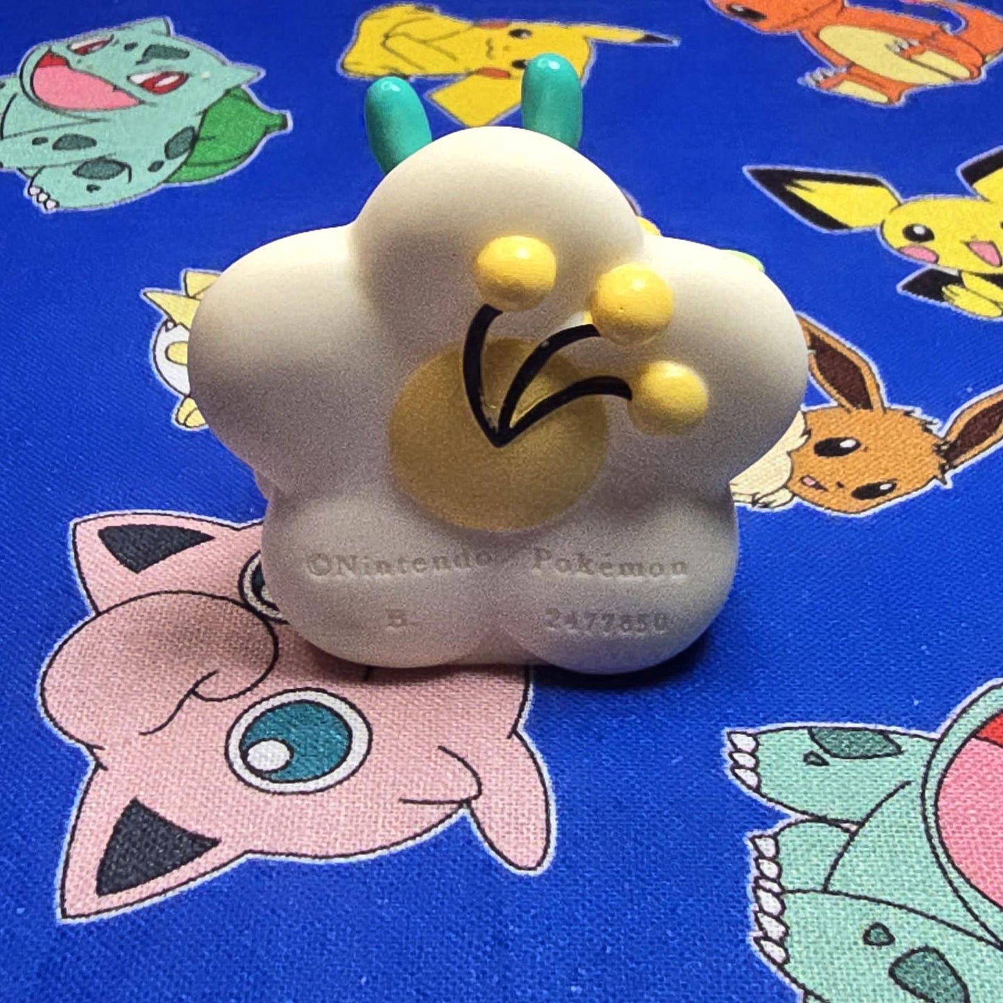 Pokemon Floette Figure Finger Puppet 2021 Nintendo Bandai Japan USA