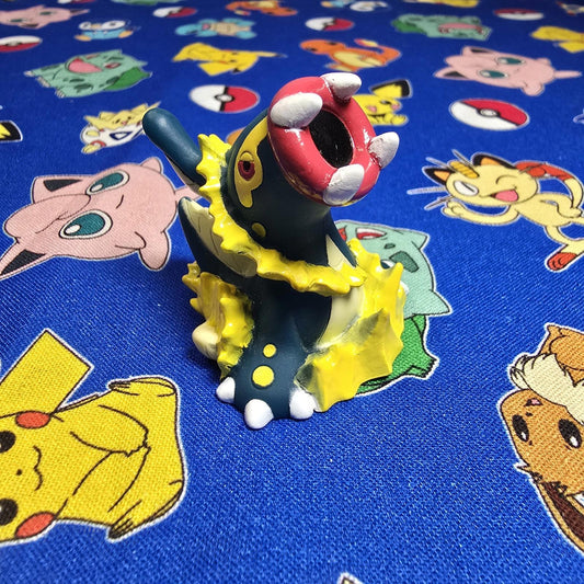 Pokemon Eelektross Figure Finger Puppet 2012 Nintendo Bandai Japan Toy US Seller