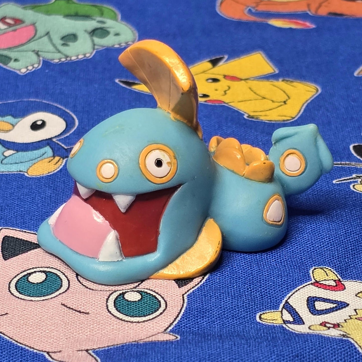 Pokemon Huntail Figure Finger Puppet 2004 Nintendo Bandai Vintage PVC Japan US