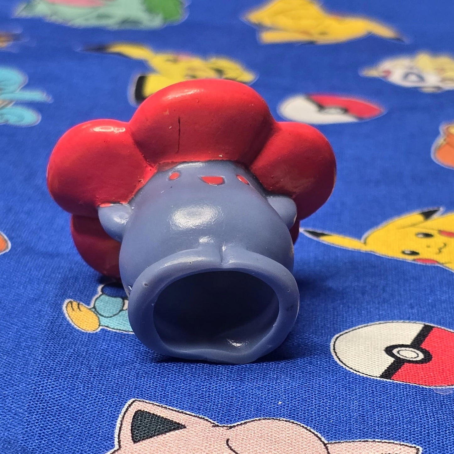 Pokemon Vileplume Figure Finger Puppet 1997 Nintendo Bandai PVC Vintage Japan US
