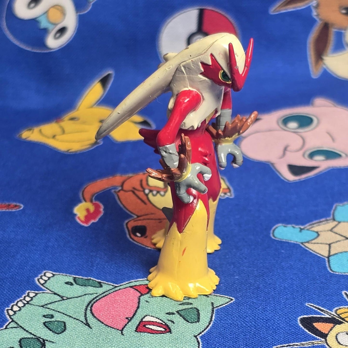 Pokemon Blaziken Tomy Authentic Figure Moncolle Japan Monster Collection Takara