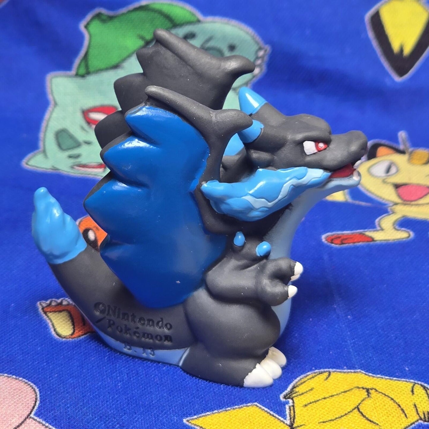Pokemon Charizard X Figure Finger Puppet 2013 Nintendo Bandai Japan USA Seller