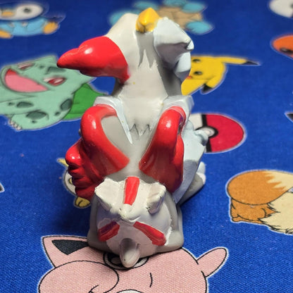 Pokemon Kyurem Red Figure Finger Puppet 2012 Nintendo Bandai Japan USA Seller