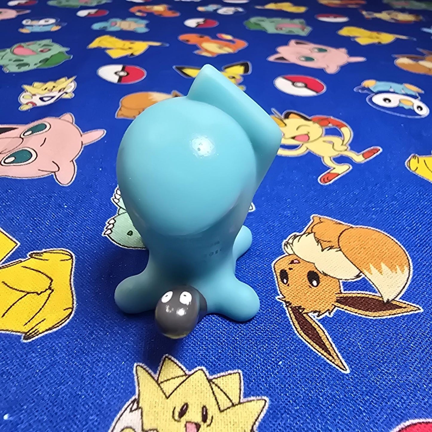 Pokemon Wobbuffet Figure Finger Puppet 2010 Nintendo Bandai PVC Japan USA Seller