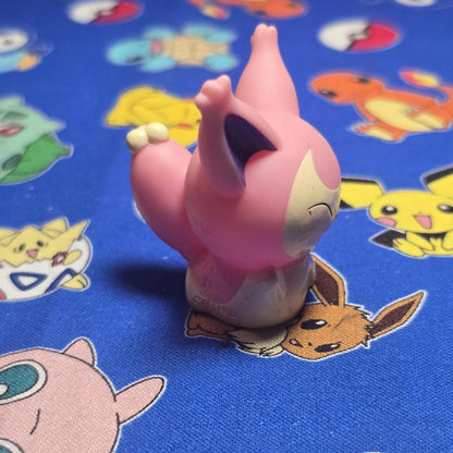 Pokemon Skitty Figure Finger Puppet 2005 Nintendo Bandai Vintage Japan US Seller