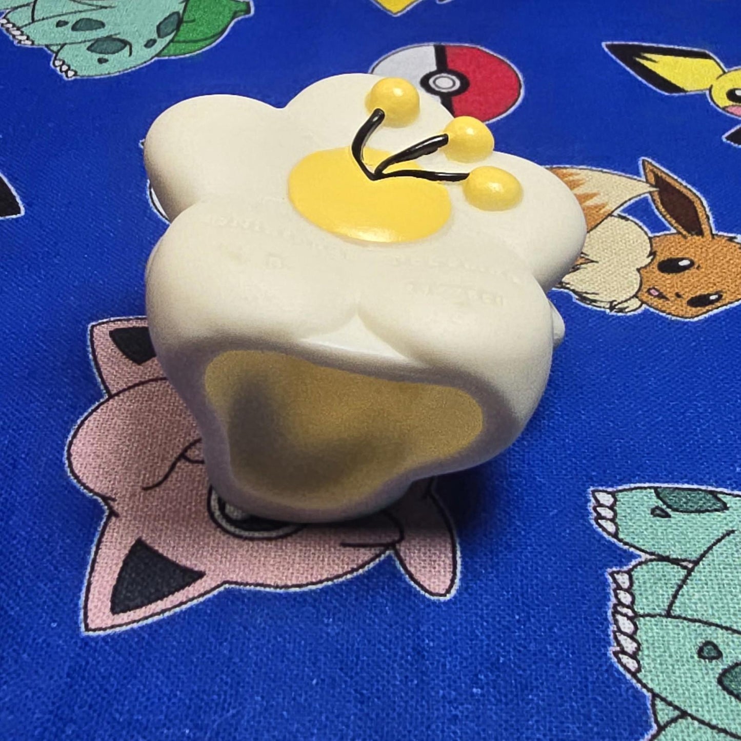 Pokemon Floette Figure Finger Puppet 2021 Nintendo Bandai Japan USA