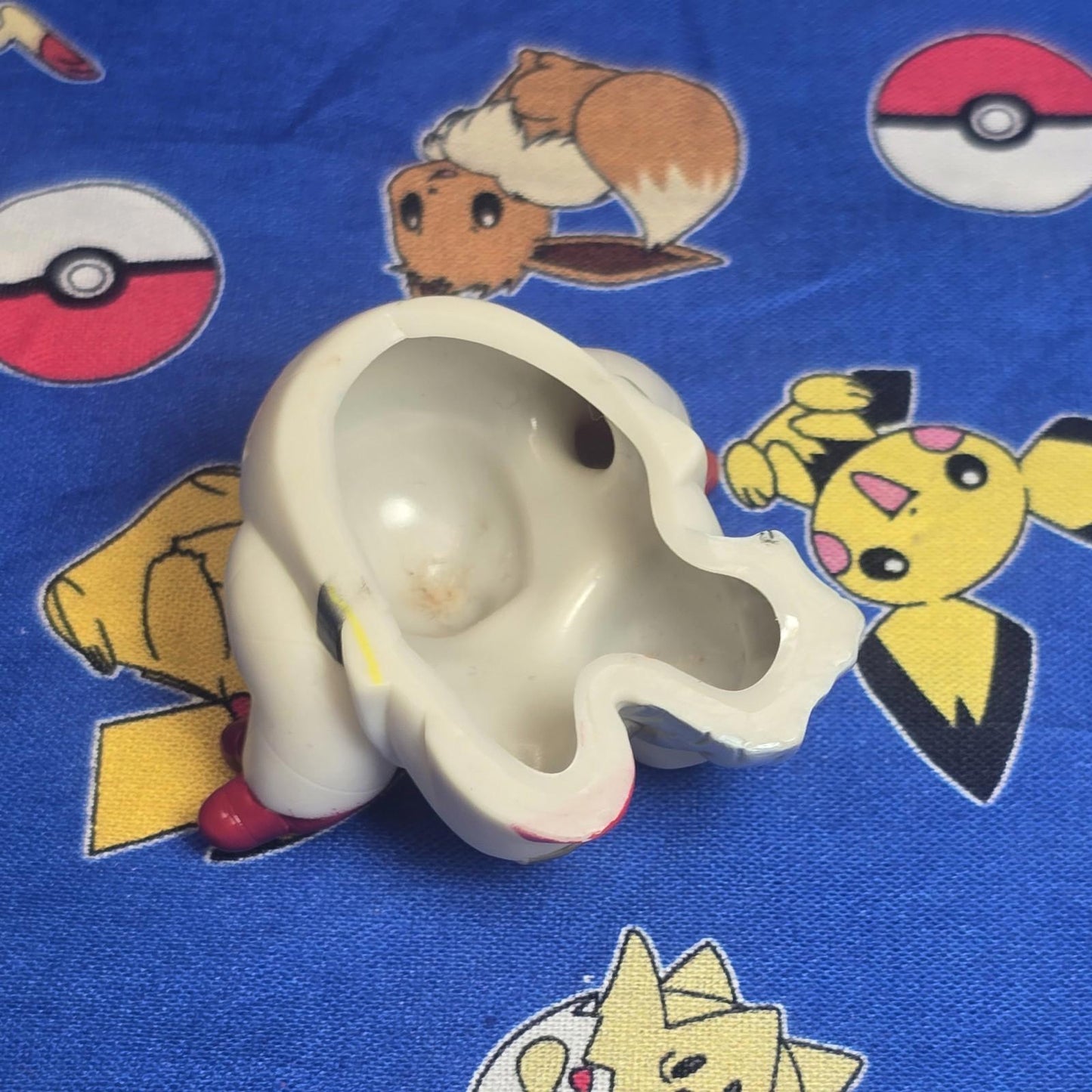 Pokemon Throh Figure Finger Puppet 2012 Nintendo Bandai Japan PVC USA Seller Toy