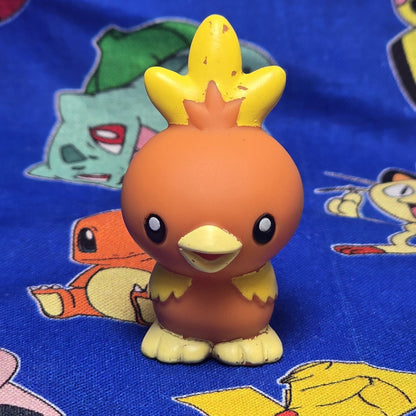 Pokemon Torchic Figure Finger Puppet 2004 Nintendo Banpresto PVC Japan USA