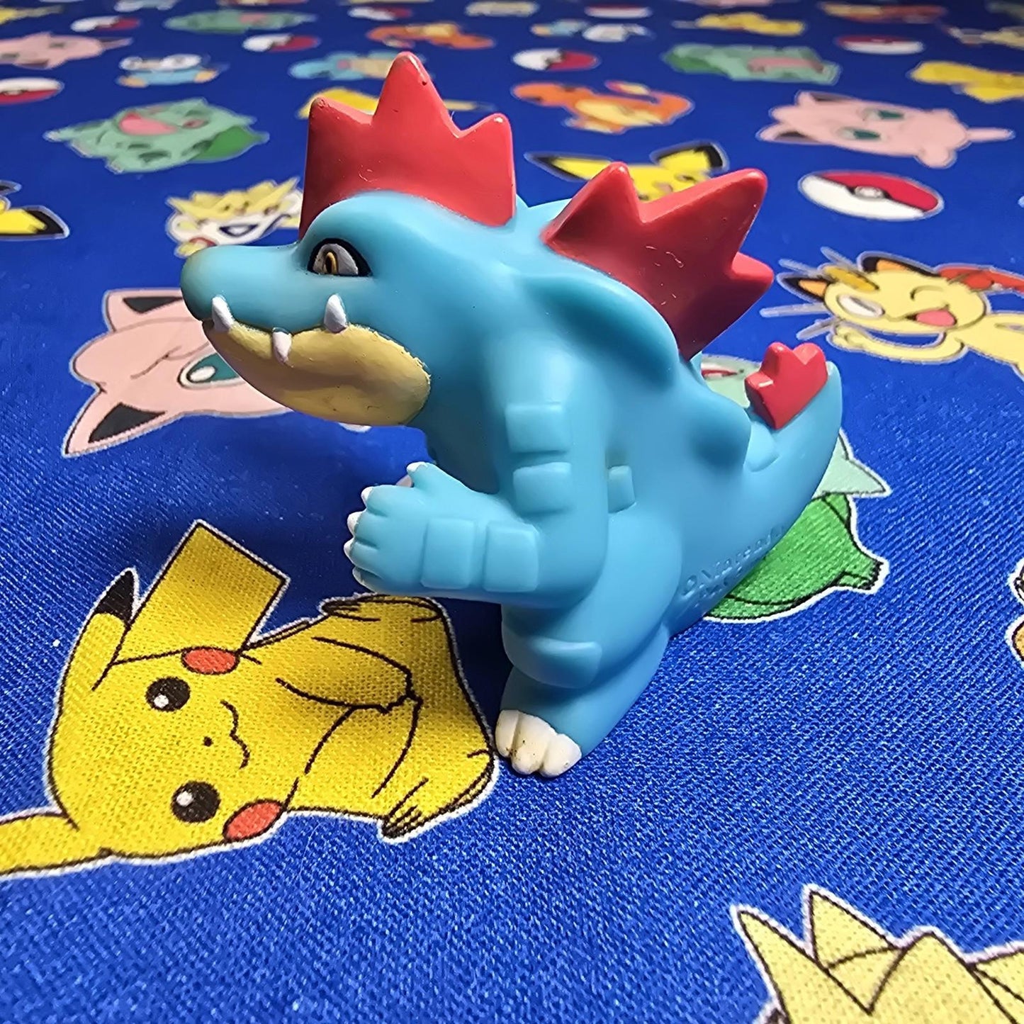 Pokemon Feraligatr Figure Finger Puppet 2009 Nintendo Bandai PVC Japan US Seller