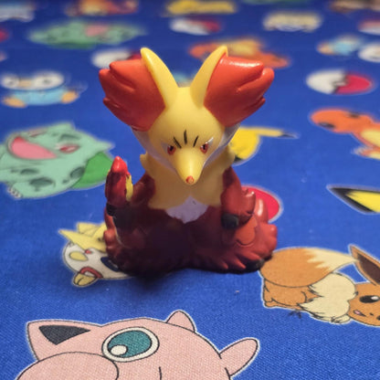 Pokemon Delphox Figure Finger Puppet 2014 Nintendo Bandai PVC Japan USA Toy Fox