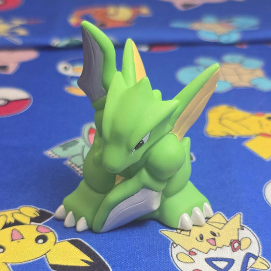 Pokemon Scyther Figure Finger Puppet 2006 Nintendo PVC Japan Bandai USA Seller
