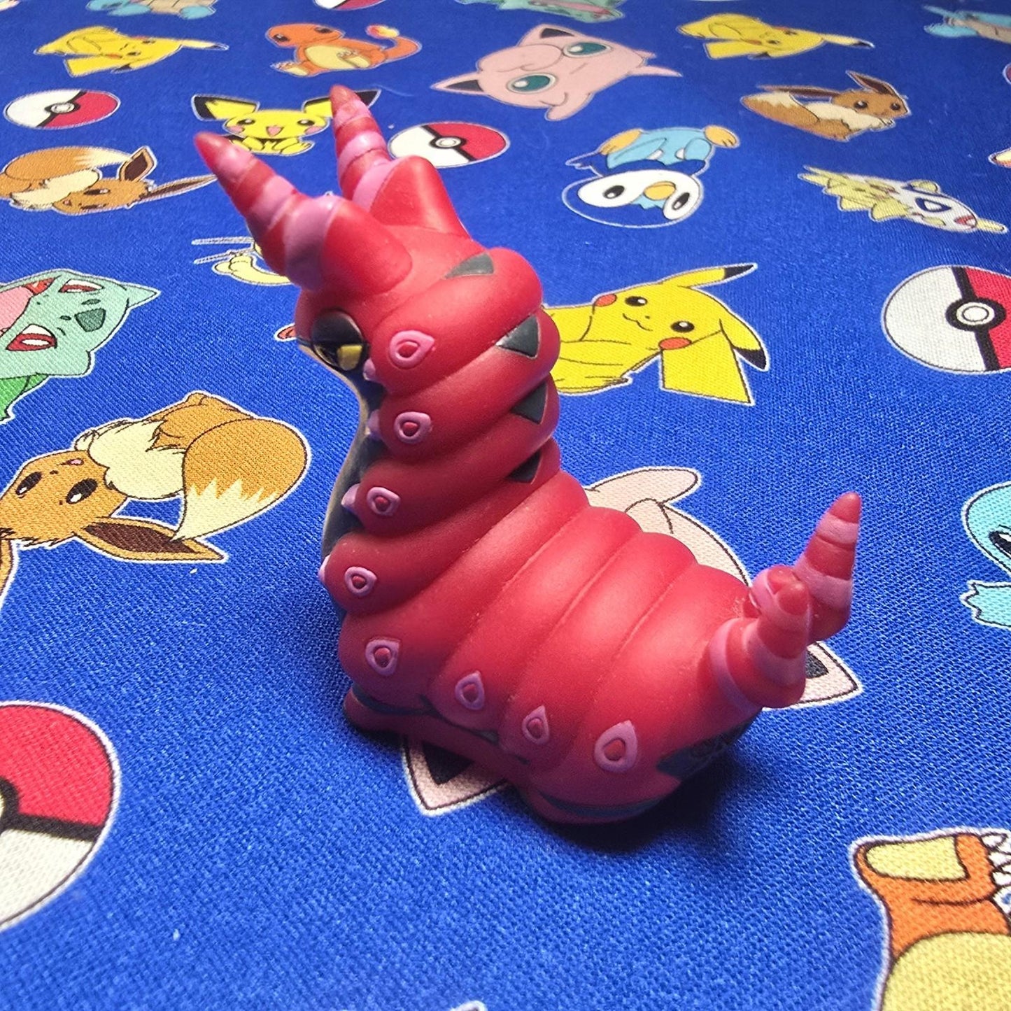 Pokemon Scolipede Figure Finger Puppet 2010 Nintendo Bandai PVC Japan US Seller