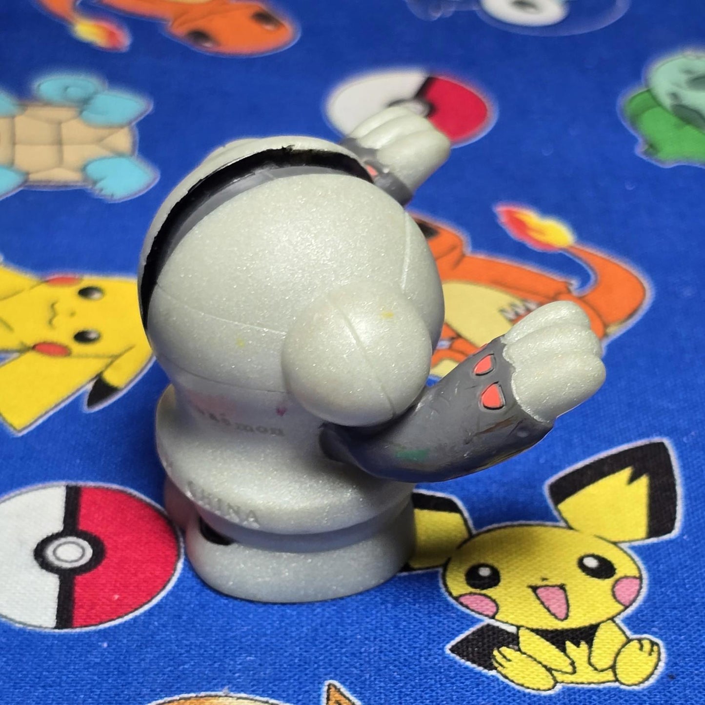 Pokemon Registeel Metallic Figure Finger Puppet 2004 Nintendo Bandai Japan USA