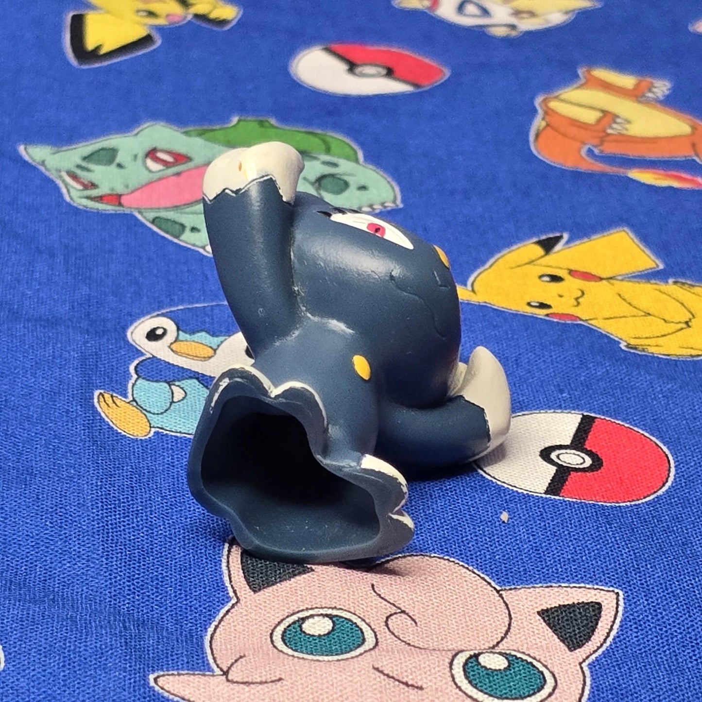 Pokemon Sneasel Figure Finger Puppet 2000 Nintendo Bandai Vintage PVC Japan US