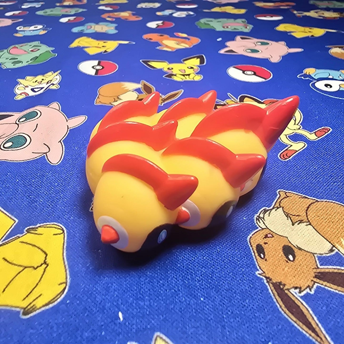 Pokemon Falinks Figure Finger Puppet 2021 Nintendo PVC Bandai Japan US Seller