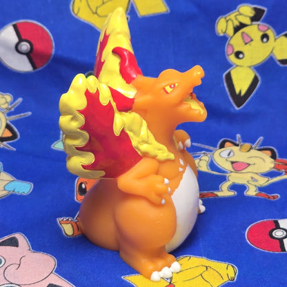 Pokemon Charizard Gigantamax Figure Finger Puppet 2020 Nintendo Bandai Japan USA