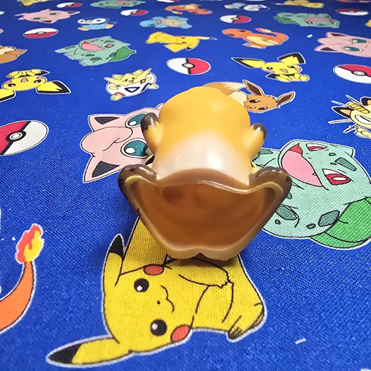 Pokemon Raichu Figure Finger Puppet 1996 Nintendo PVC Bandai Vintage USA Seller