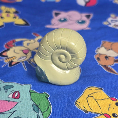Pokemon Omanyte Clear Figure Finger Puppet 1996 Nintendo Bandai PVC Japan USA