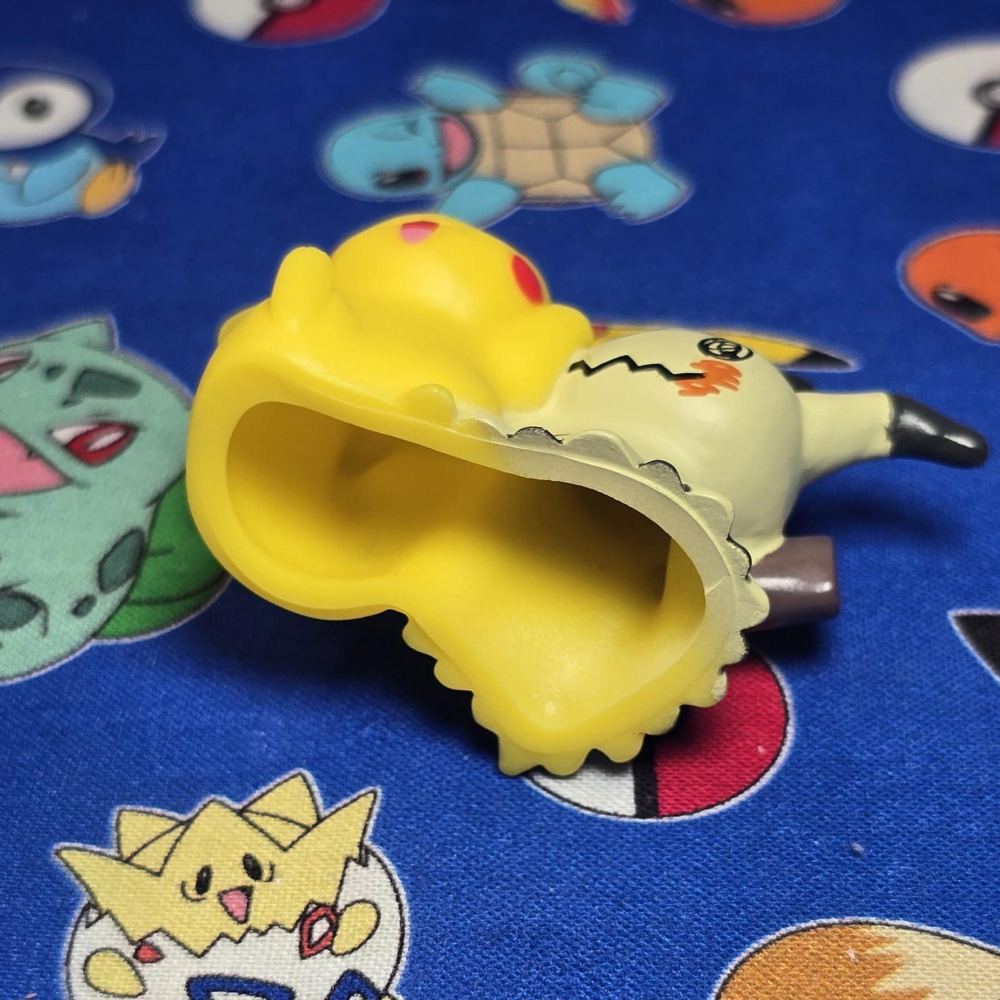 Pokemon Pikachu & Mimikyu Figure Finger Puppet 2021 Nintendo Bandai Japan USA