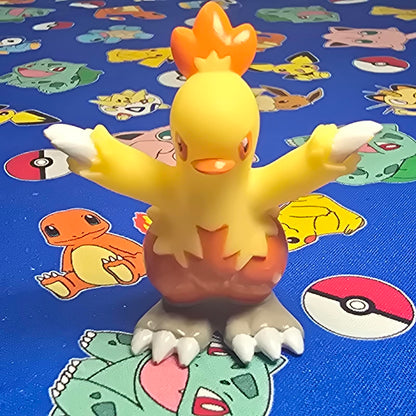 Pokemon Combusken Figure Finger Puppet 2004 Nintendo Bandai Vintage Japan USA