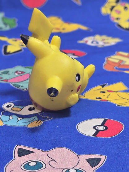 Pokemon Pikachu Figure Finger Puppet 1998 Nintendo Bandai PVC Vintage Japan USA