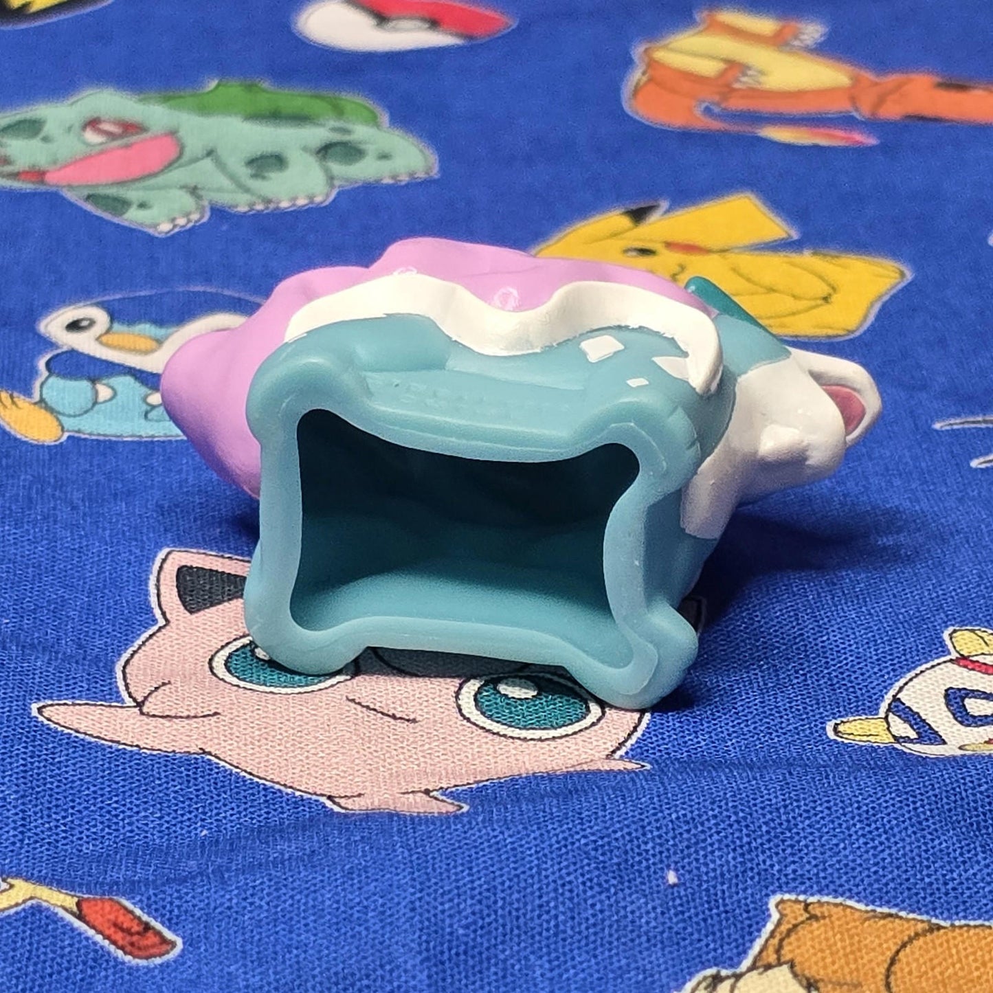 Pokemon Suicune Figure Finger Puppet 2009 Nintendo Bandai PVC Japan USA Seller