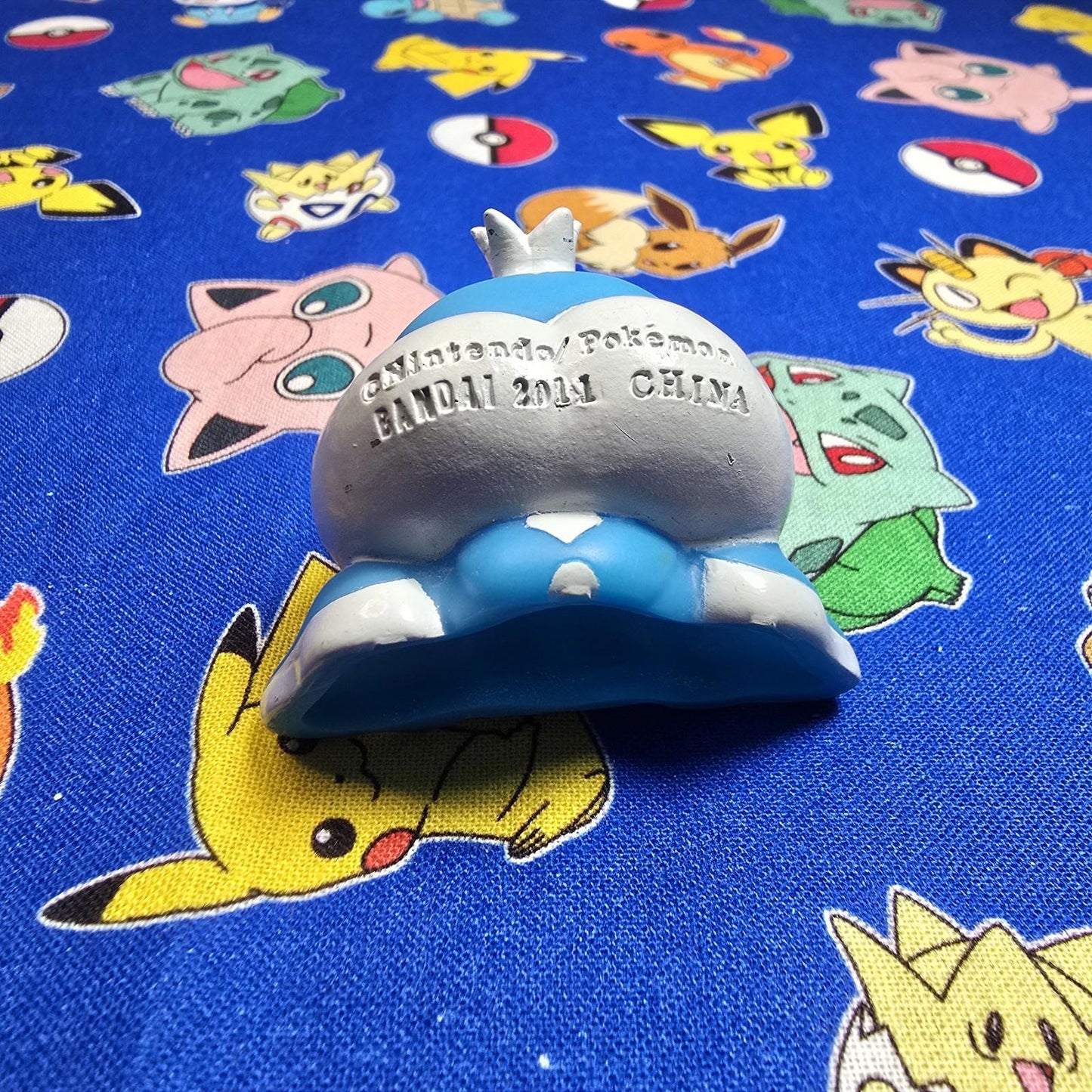 Pokemon Jellicent Figure Finger Puppet 2011 Nintendo Bandai PVC Japan USA Seller