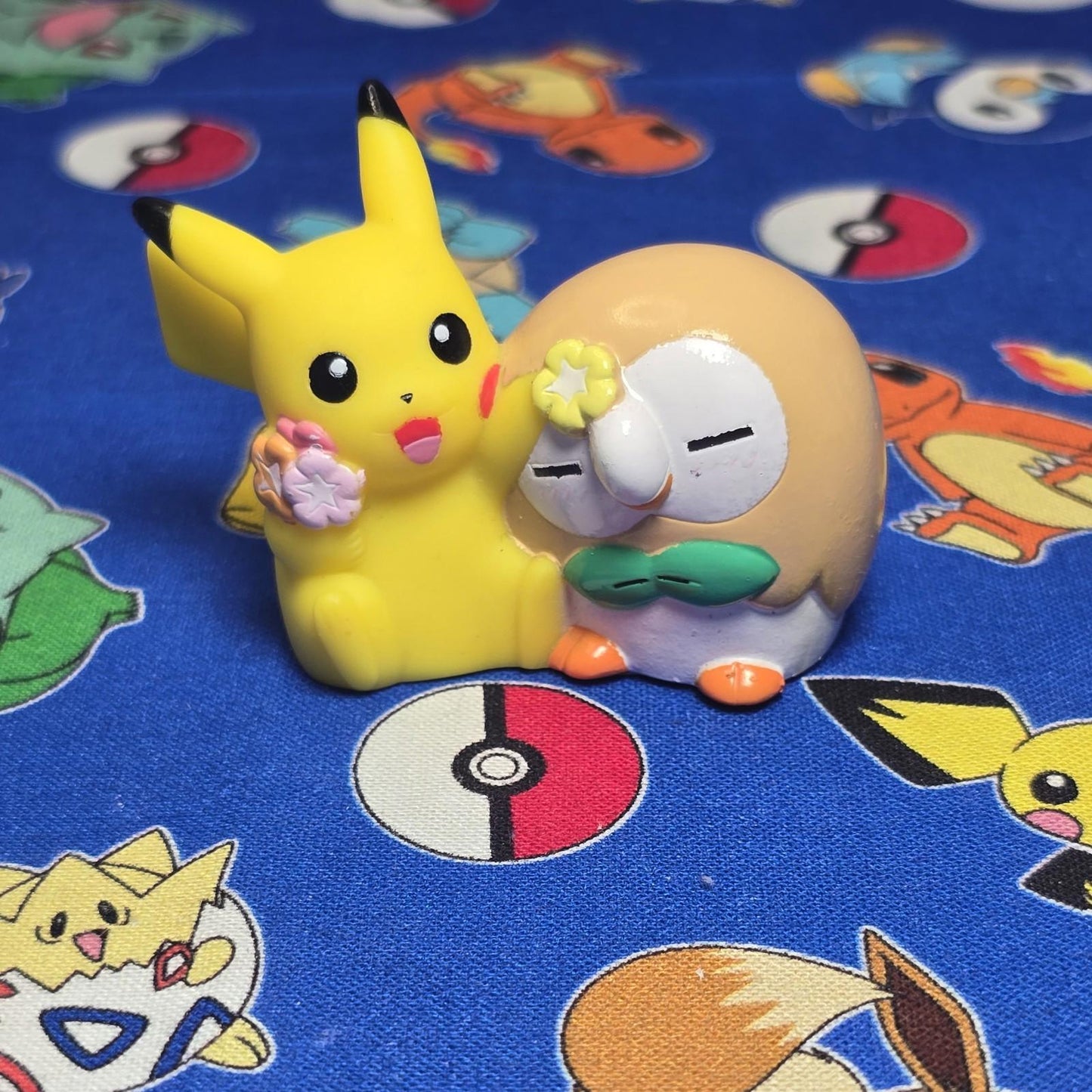 Pokemon Pikachu & Rowlet Figure Finger Puppet 2022 Nintendo PVC Bandai Japan USA
