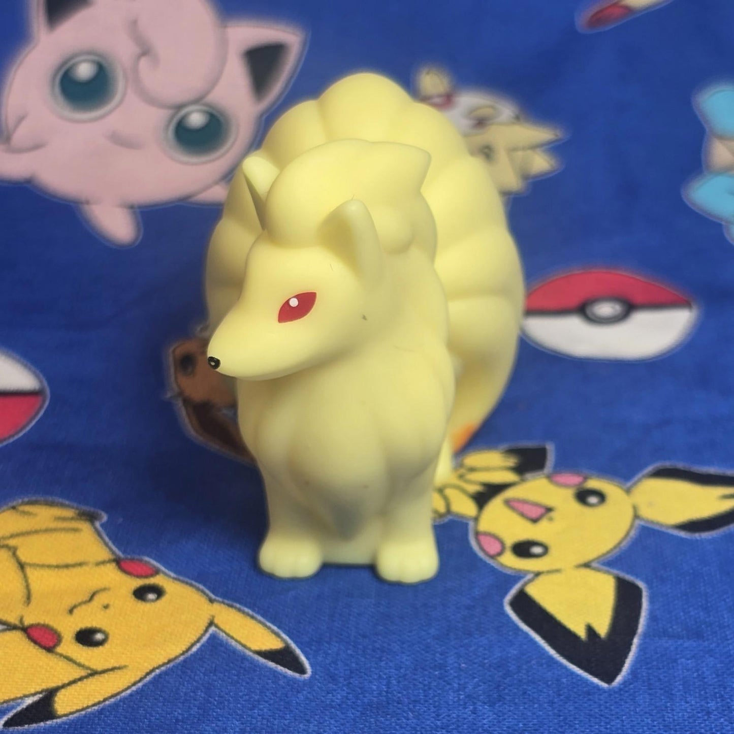 Pokemon Ninetales Figure Finger Puppet 2023 Nintendo PVC Bandai Japan USA Seller