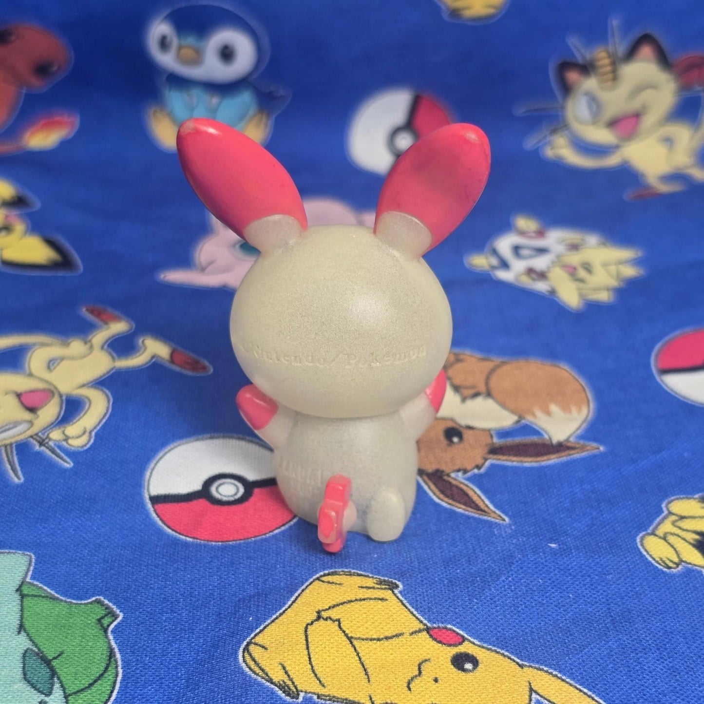 Pokemon Plusle Glow in Dark Figure Finger Puppet 2003 Nintendo Bandai Japan USA