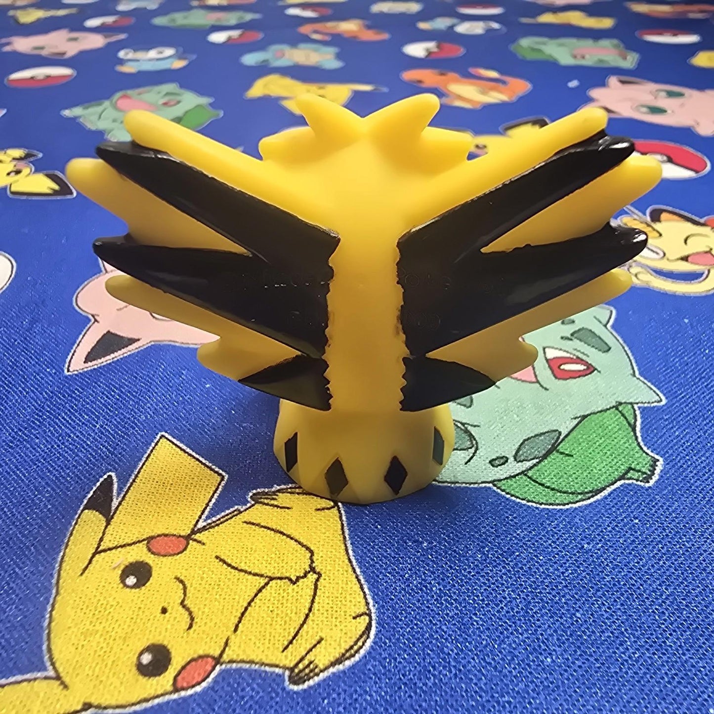 Pokemon Zapdos Figure Finger Puppet 2009 Nintendo Bandai PVC Japan US Seller
