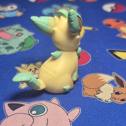 Pokemon Leafeon Figure Finger Puppet 2024 Nintendo Bandai PVC Japan Vintage USA