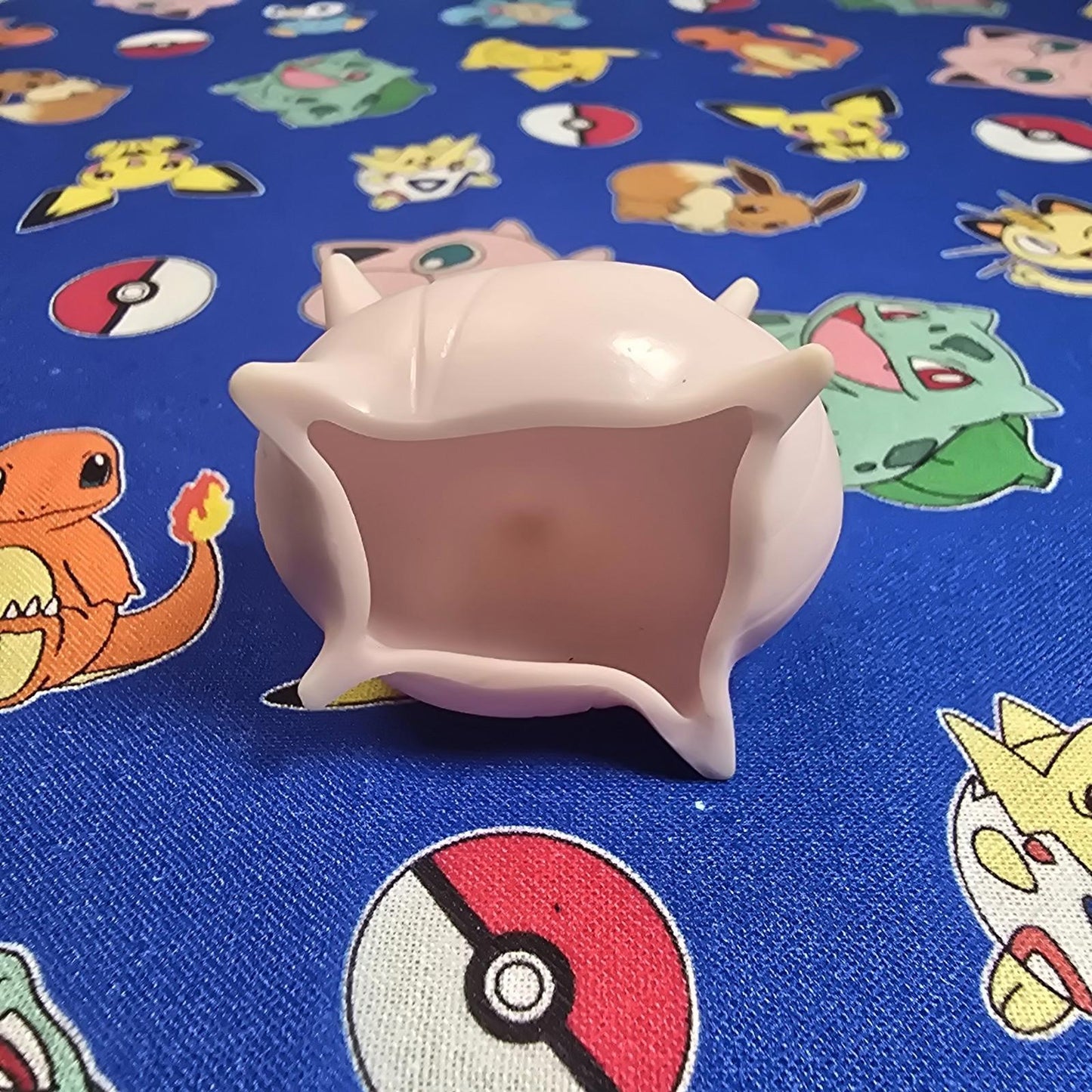 Pokemon Cascoon Figure Finger Puppet 2003 Nintendo Bandai PVC Vintage Japan USA