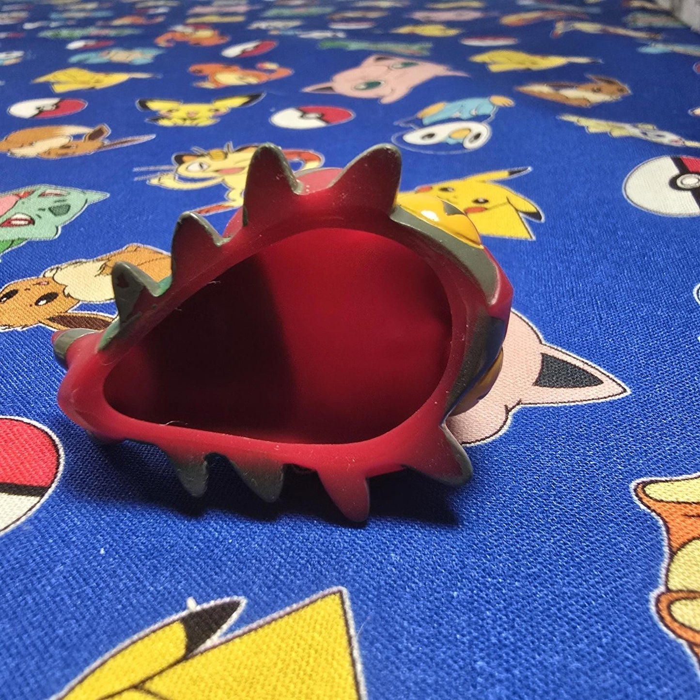 Pokemon Venipede Figure Finger Puppet 2011 Nintendo Bandai PVC Japan US Seller