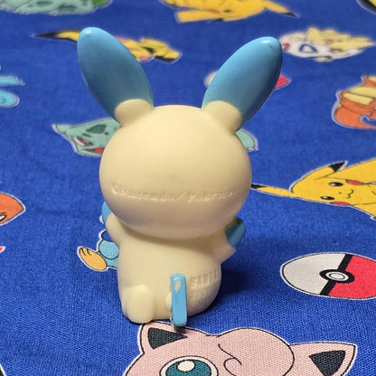 Pokemon Minun Figure Finger Puppet 2003 Nintendo Bandai PVC Vintage Japan USA