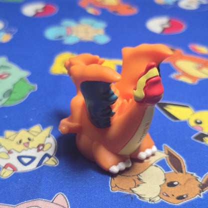 Pokemon Charizard Y Figure Finger Puppet 2022 Nintendo Bandai PVC Japan USA