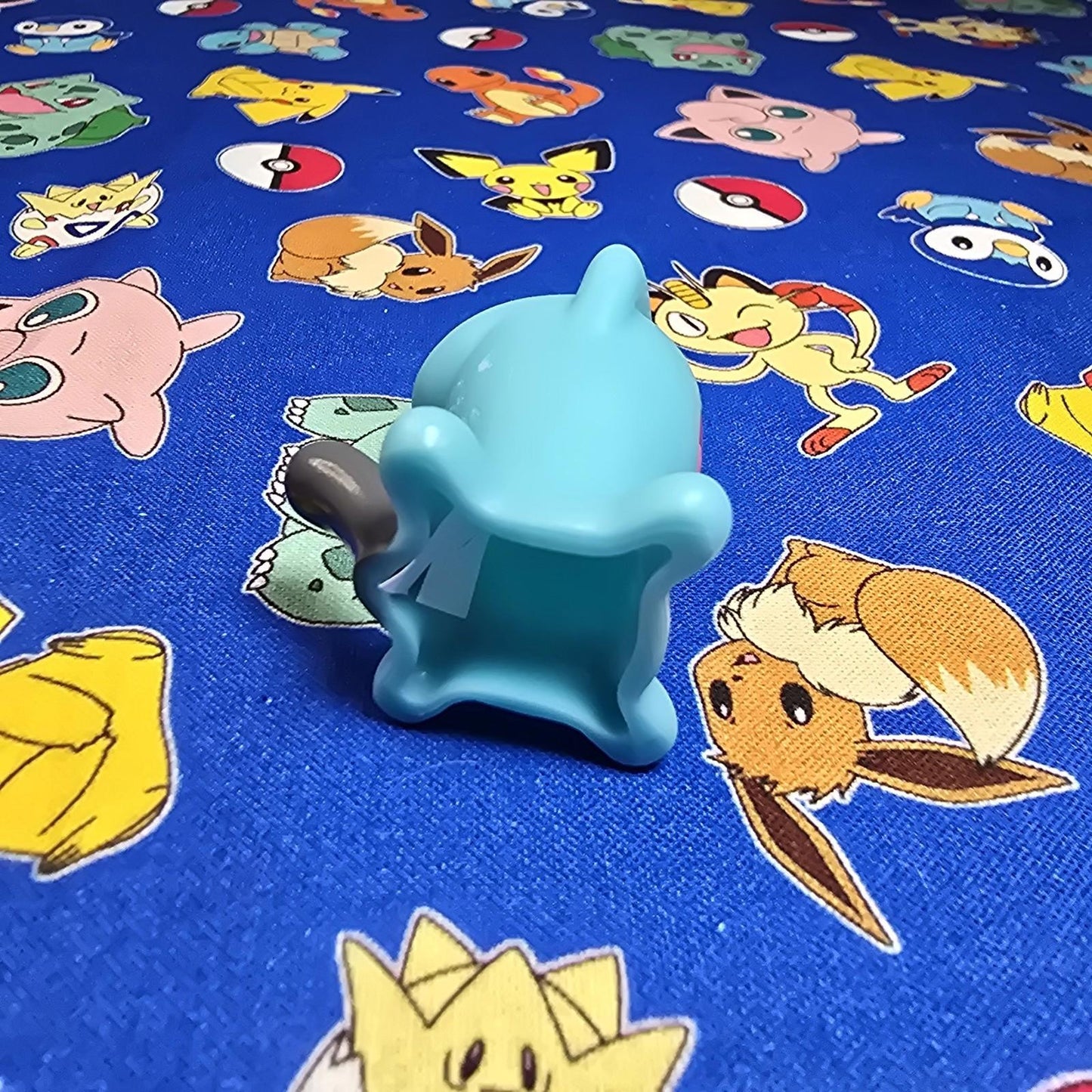 Pokemon Wobbuffet Figure Finger Puppet 2010 Nintendo Bandai PVC Japan USA Seller