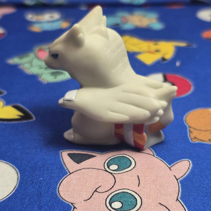 Pokemon Reshiram Figure Finger Puppet 2010 Nintendo Bandai PVC Japan USA Seller