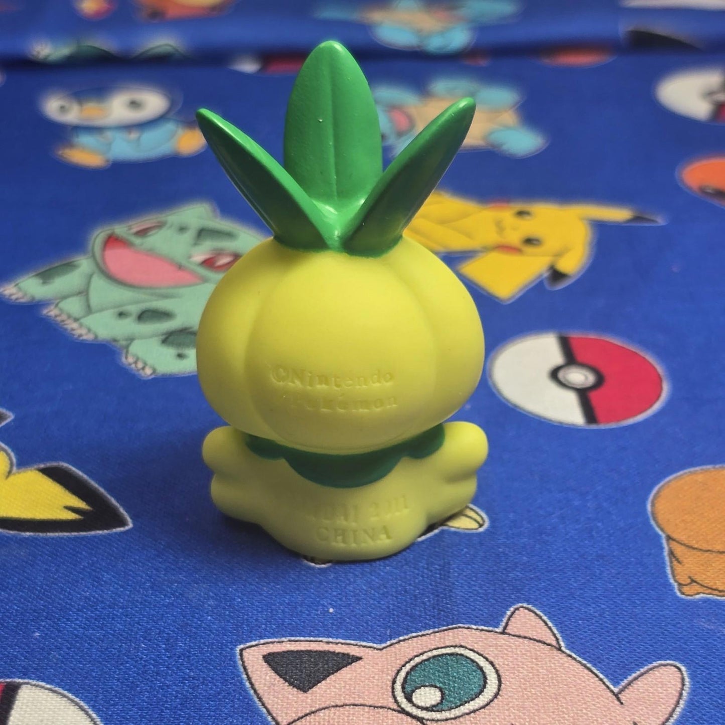 Pokemon Petilil Figure Finger Puppet 2011 Nintendo Bandai PVC Japan USA Seller