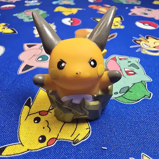 Pokemon Raichu Figure Finger Puppet 2008 Nintendo Bandai PVC Japan USA Seller