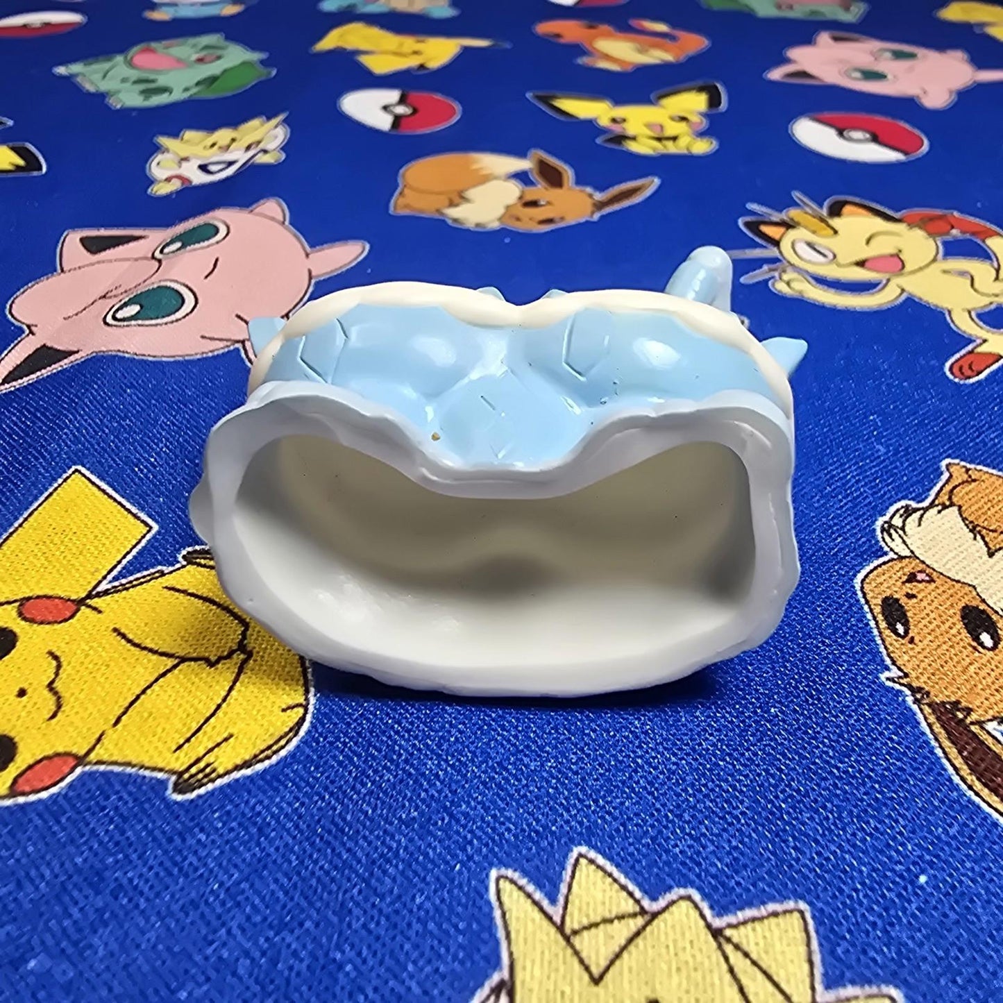 Pokemon Vanilluxe Figure Finger Puppet 2011 Nintendo Bandai PVC Japan USA Seller