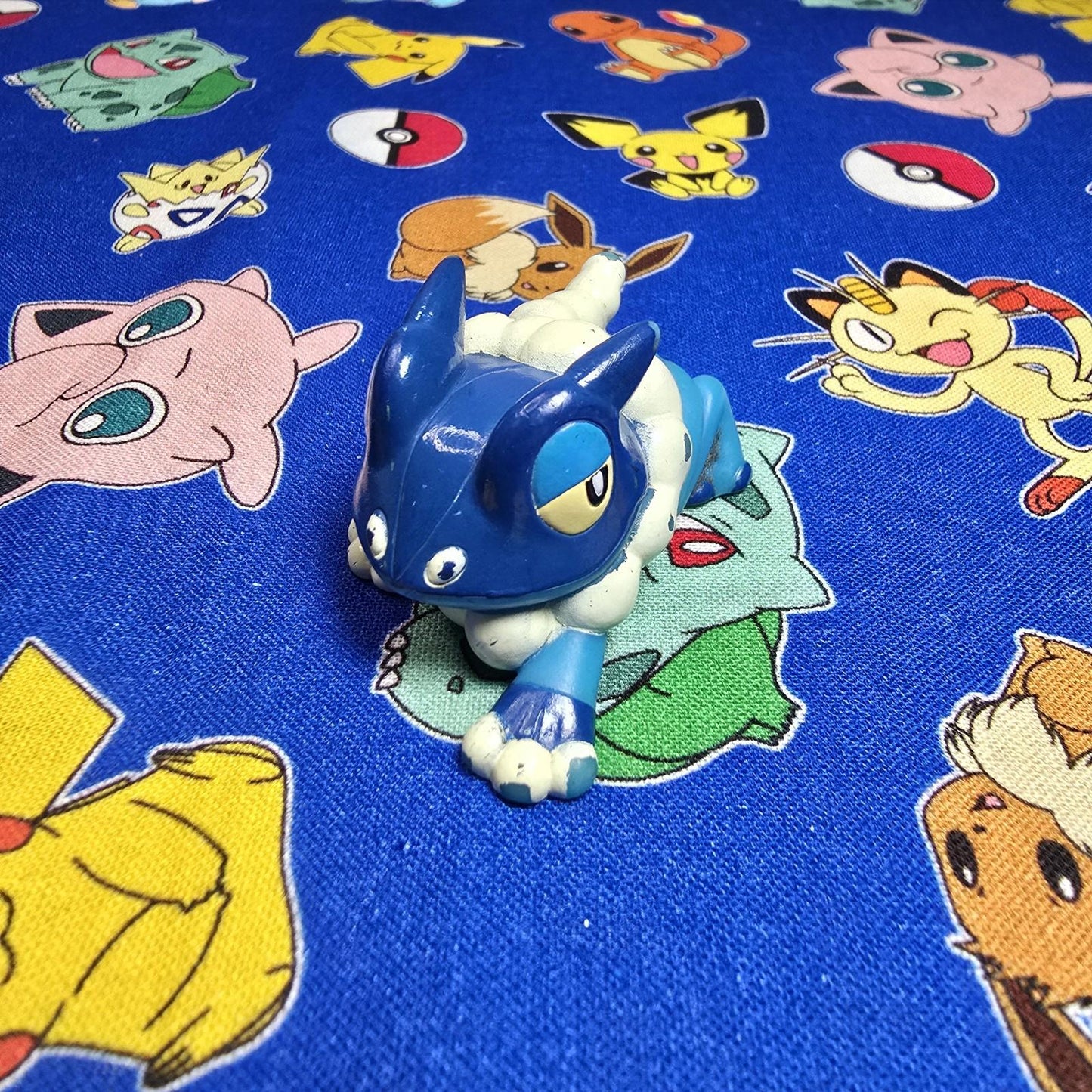 Pokemon Frogadier Figure Finger Puppet 2014 Nintendo Bandai PVC Vintage Japan US