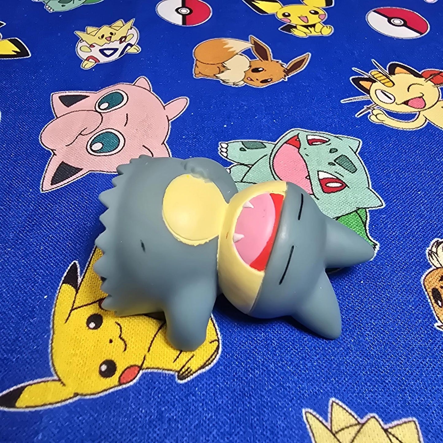 Pokemon Munchlax Figure Finger Puppet 2005 Nintendo Bandai Vintage PVC Japan USA