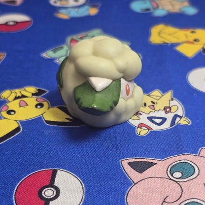 Pokemon Cottonee Figure Finger Puppet 2011 Nintendo Bandai PVC Japan USA Seller
