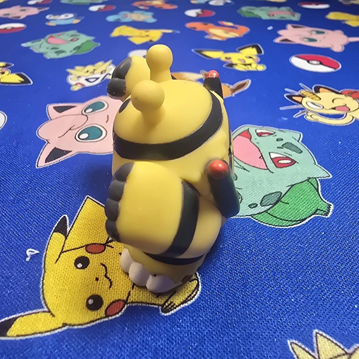 Pokemon Electivire Figure Finger Puppet 2008 Nintendo Bandai PVC Japan US Seller