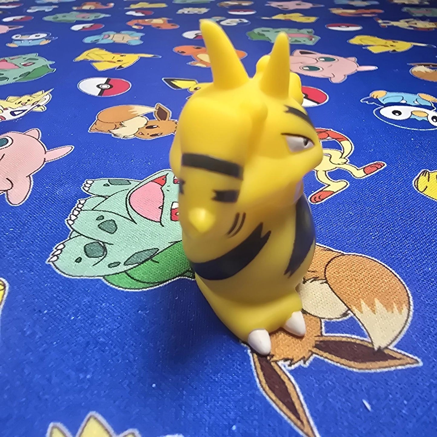Pokemon Electabuzz Figure Finger Puppet 2008 Nintendo Bandai PVC Japan US Seller