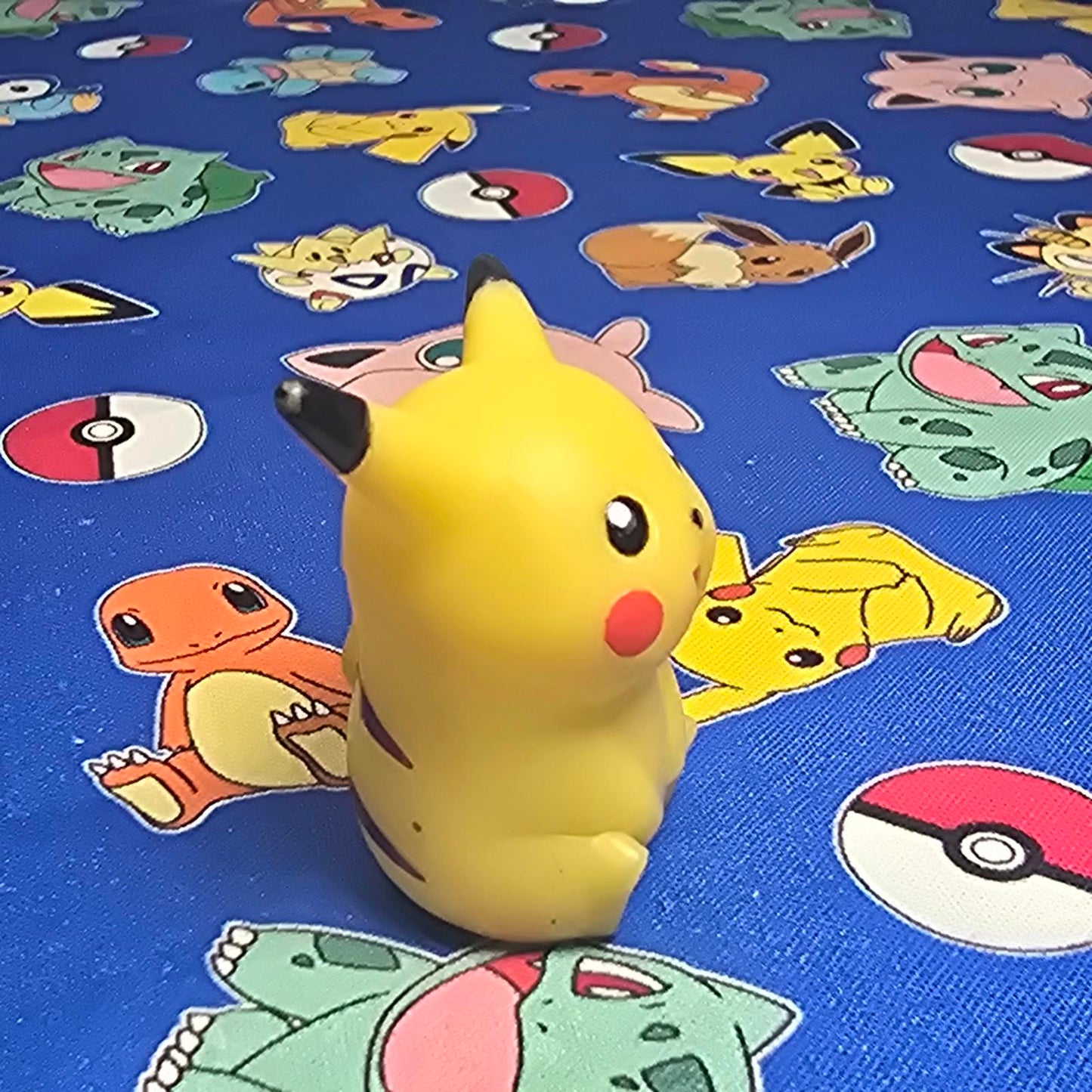Pokemon Pikachu Figure Finger Puppet 1998 Nintendo Bandai PVC Vintage Japan USA
