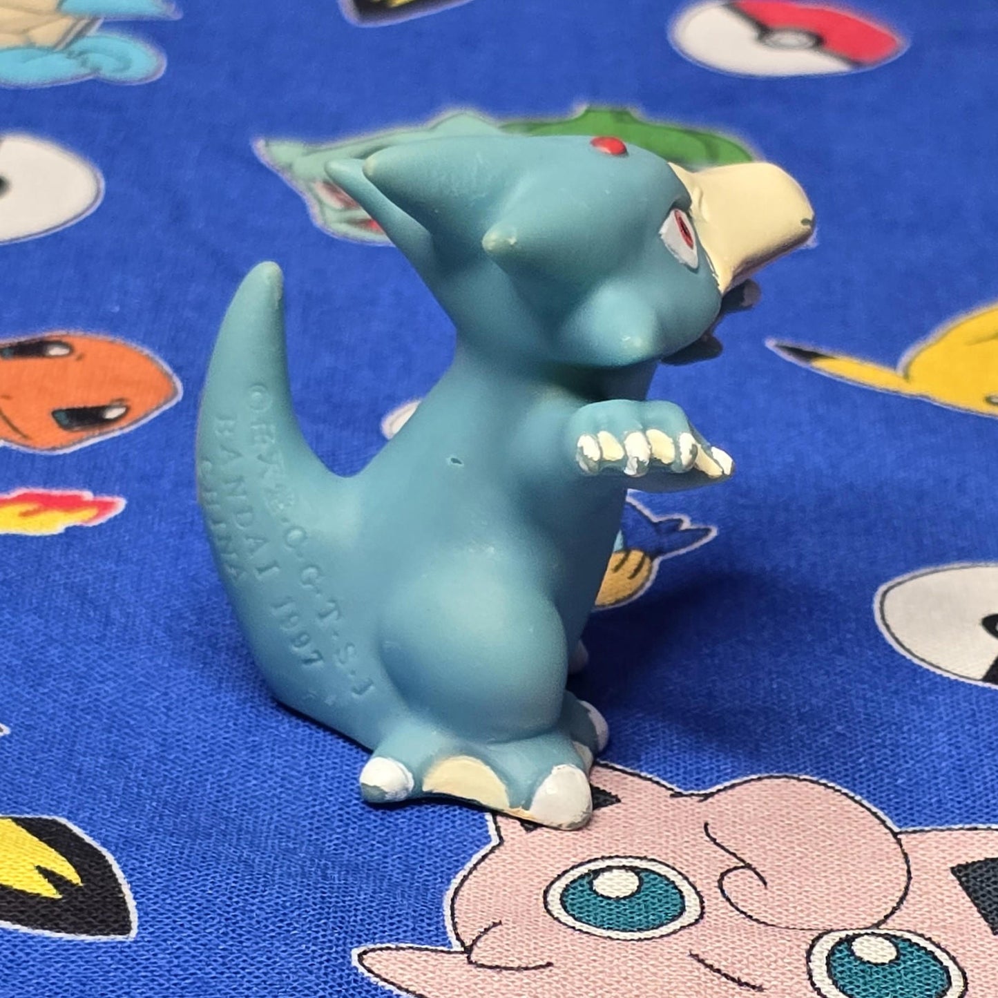 Pokemon Golduck Figure Finger Puppet 1997 Nintendo Bandai Vintage PVC Japan USA